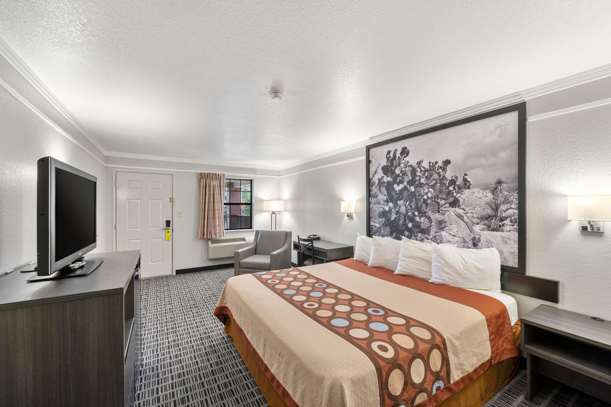 Super 8 By Wyndham Mount Vernon Bagian luar foto